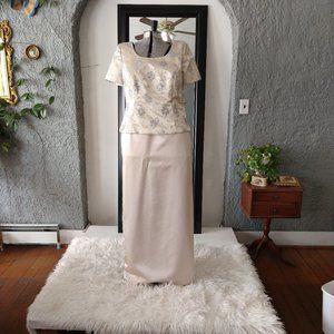 Karen Miller Vintage Cream Two Piece